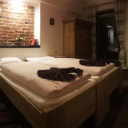 Tuxie Haus Apartment *