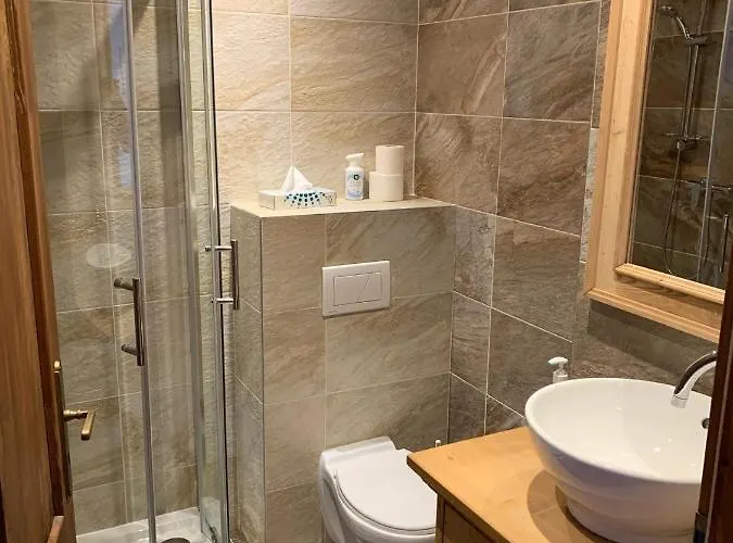 Tuxie Haus Lejlighed